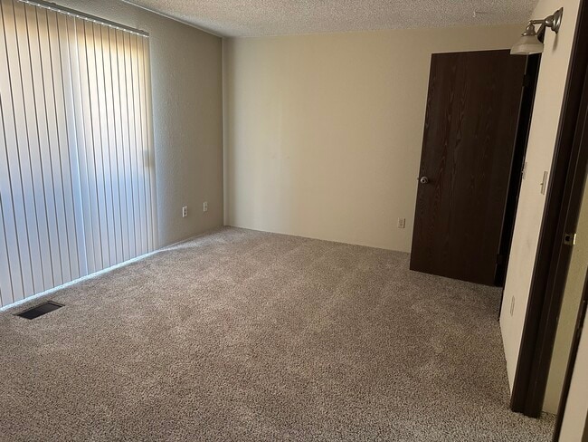 El Dorado Townhouses, Richland, WA 99354 - photo 6