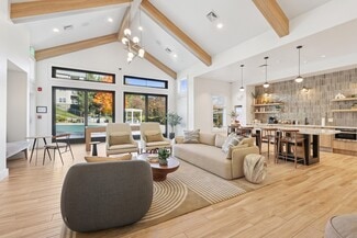 55 Ridge Ln, Waltham, MA 02452