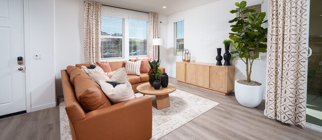 2013 Baker Place unit 36036461, Woodland, CA 95776 - photo 4