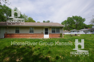 10502 E Winner Rd Unit B, Independence, MO 64052