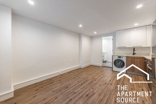 941 W Carmen Ave unit 1, Chicago, IL 60640 - photo 4