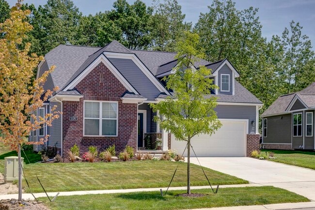 2324 Provencal Dr unit 36494413, Commerce Township, MI 48382 - photo 3