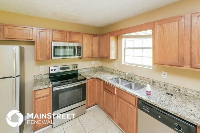 101 Bradesbury Ln, Locust Grove, GA 30248 - photo 7