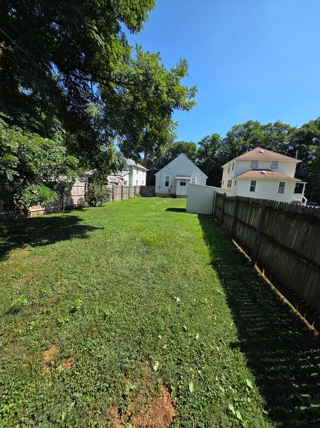 343 Whiley Ave, Lancaster, OH 43130 - photo 7