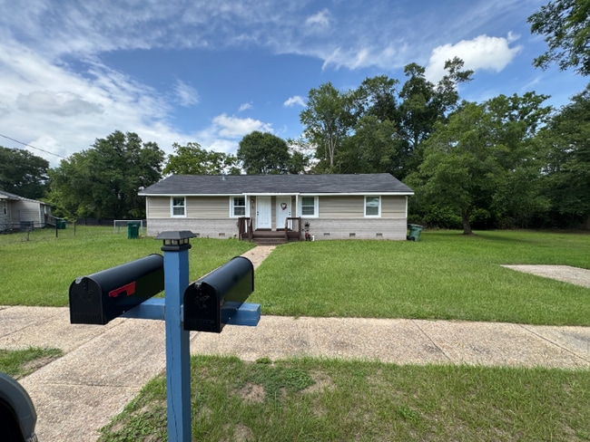 109 Aventura Ct unit 180, Ozark, AL 36360 - photo 3