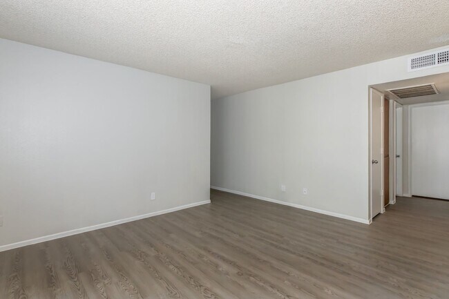 Hidden Village, Phoenix, AZ 85016 - photo 5