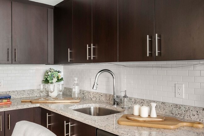 Pine Ridge, West Palm Beach, FL 33413 - photo 6