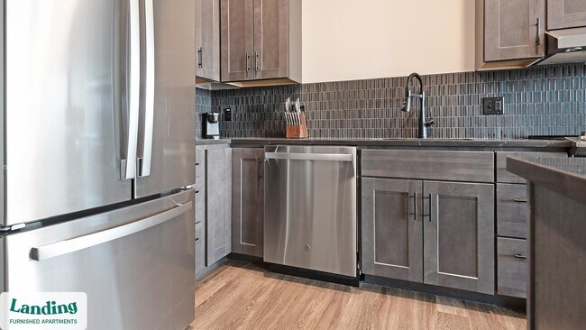 299 Debaliviere Ave unit S619, St. Louis, MO 63112 - photo 6