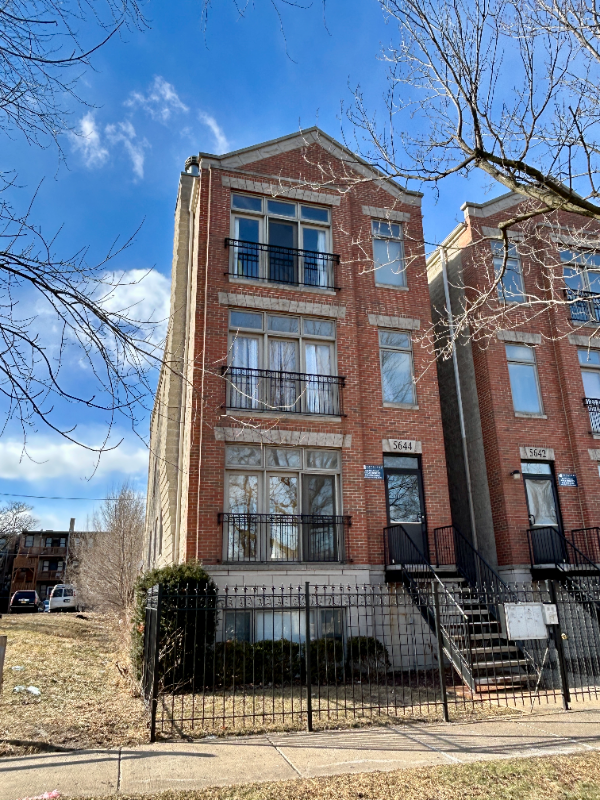 5644 S Prairie Ave Unit 1, Chicago, IL 60637