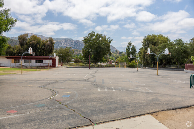 Barnett Elementary School in Ramona offers courts sports and fields for play.