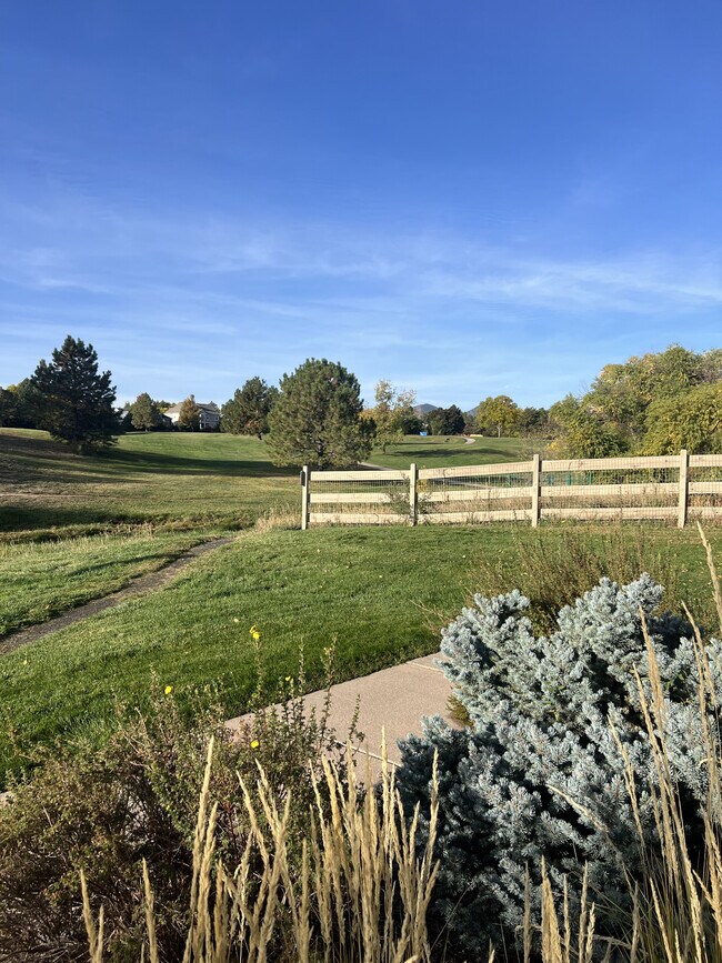 5427 S Dover St Unit 102, Denver, CO 80123