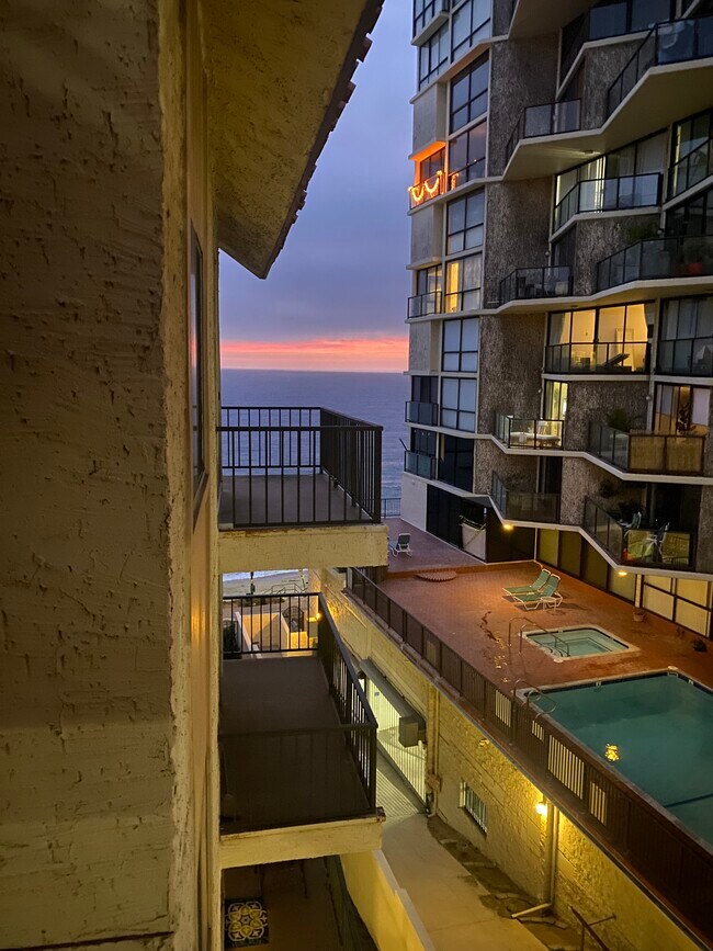 535 Esplanade unit 501, Redondo Beach, CA 90277 - photo 6