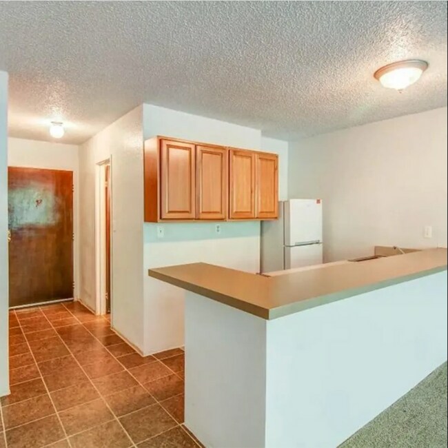 Unicorn Apartments 12204 NW Heady Ave, Ferrelview, MO