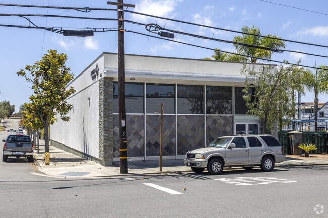 The Alpha and Omega Academy in Fallbrook is a Christion academy.