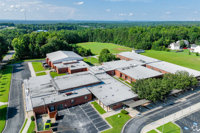 Stewart Middle School's student population is approximately 604.