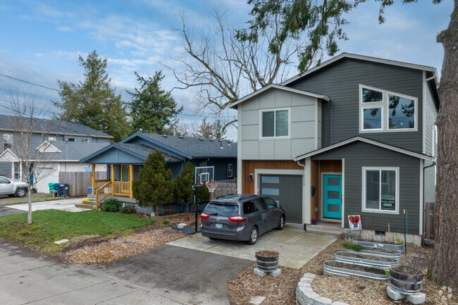 New traditional style homes