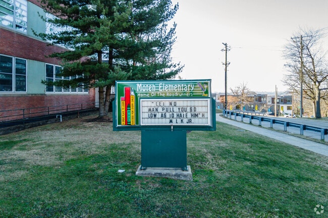 Moten Elementary School