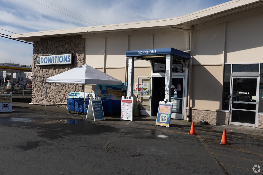 Kelso Goal Oriented Learning Design is a public school in Longview WA.