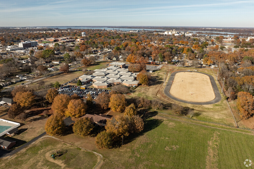 Oak Park Elementary