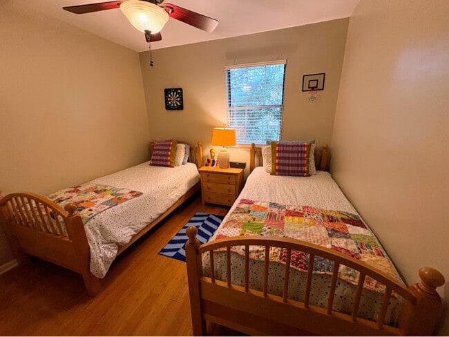 3164 Heathstead Place, Charlotte, NC 28210 - photo 6