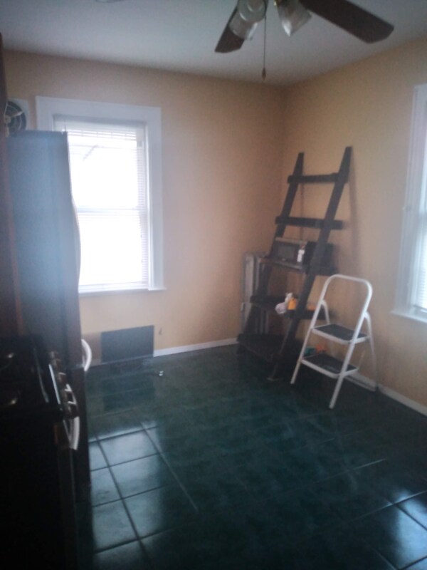 219-11 114th Rd, Jamaica, NY 11411 - photo 6