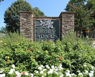 539 Pineland Cir Unit 304, Newport News, VA 23608