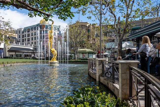 Alhambra Acres locals head over to the Americana for all of their shopping needs.