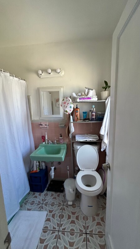 384 Minorca Ave unit 7, Coral Gables, FL 33134 - photo 2