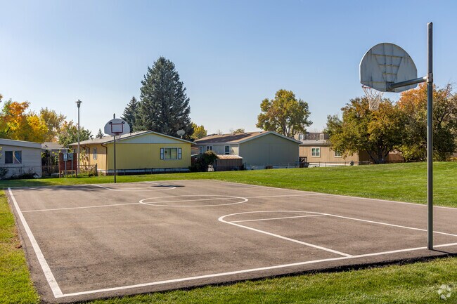Homeowners in Cimarron Village enjoy access to a basketball court.