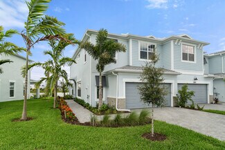 3562 NW Solange Ct, Jensen Beach, FL 34957
