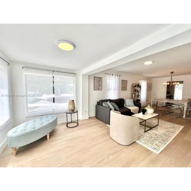 6848 N Miami Ave, Miami, FL 33150 - photo 4