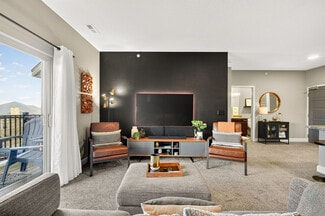 8350 Cascade Ave Unit ID1288620P, West Des Moines, IA 50266