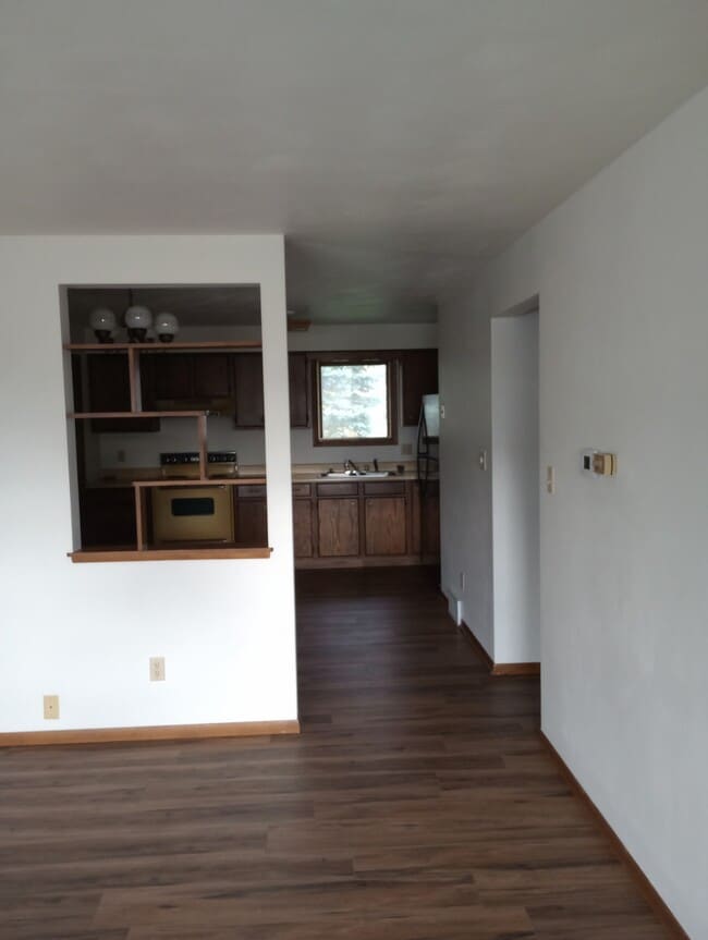 2902 N Rankin St, Appleton, WI 54911 - photo 4