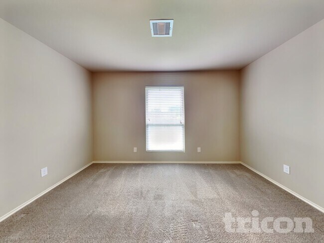 955 Oak Falls Dr, Willis, TX 77378 - photo 7