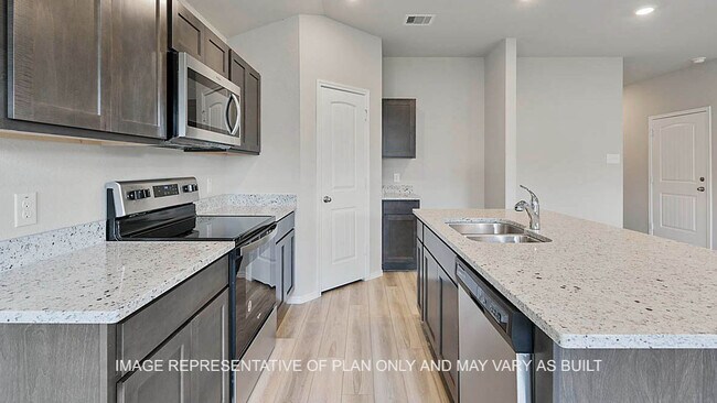 2240 Jeter Dr, Bryan, TX 77807 - photo 5