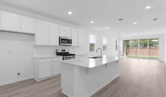 1028 Stonehill Dr, Georgetown, TX 78633