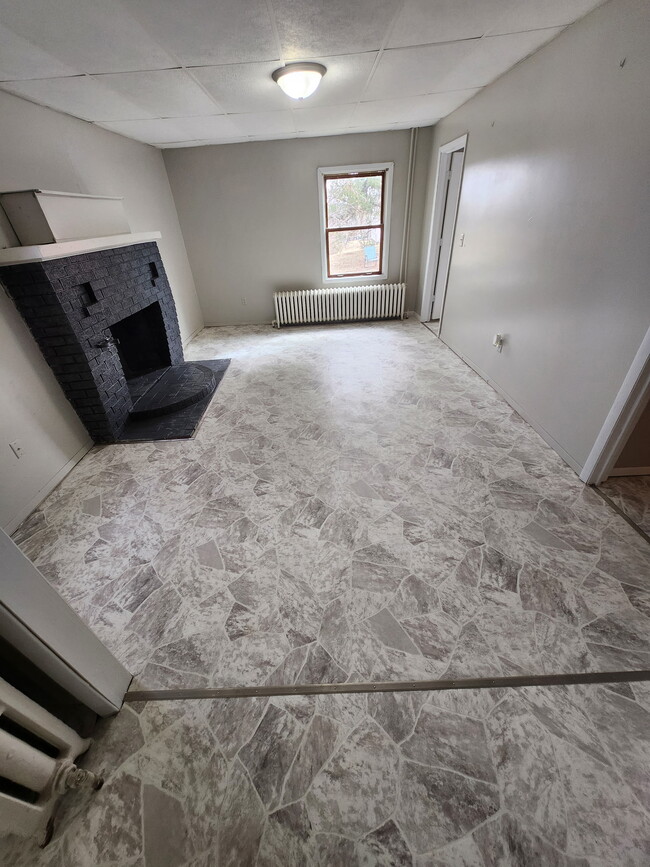 409 Arch St Unit 1, Cloquet, MN 55720