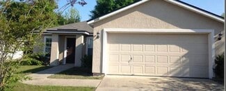 3049 Thorn Glen Ct, Jacksonville, FL 32208