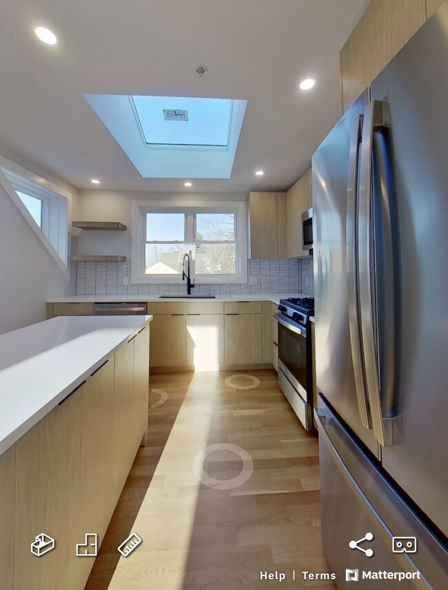 9 Wenham St Unit 4, Boston, MA 02130