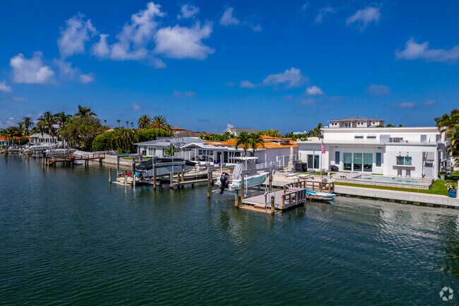 Living in Redington Shores gives it's home owners waterfront views and their own private docks.