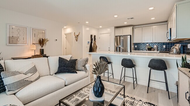 2326 Tate Ave, North Las Vegas, NV 89081 - photo 7