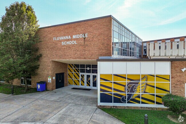 Fluvanna Middle serves grades five to seven and earns a B rating on Niche.