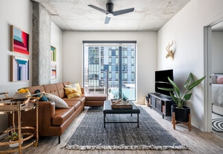 315 College Main St, College Station, TX 77840