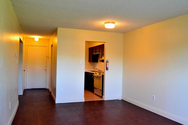 Cumberland Square Apartments, Russellville, AR 72801 - photo 6