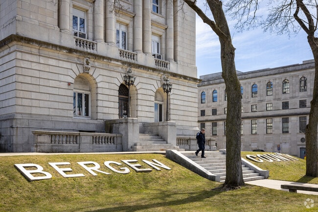Bergen County courts are located in Downtown Hackensack, NJ.