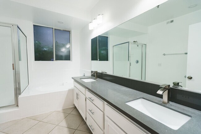 4950 Coldwater Canyon, Sherman Oaks, CA 91423 - photo 7