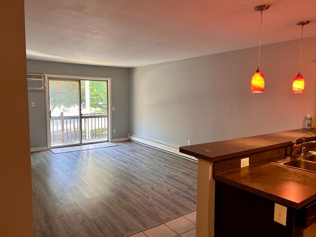 616 Lynn Ave unit 29, Kalamazoo, MI 49008 - photo 2