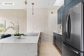 343 E 92nd St, New York, NY 10128