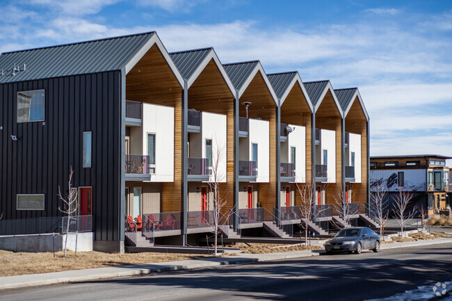 Chaffee Park minimalist townhomes.