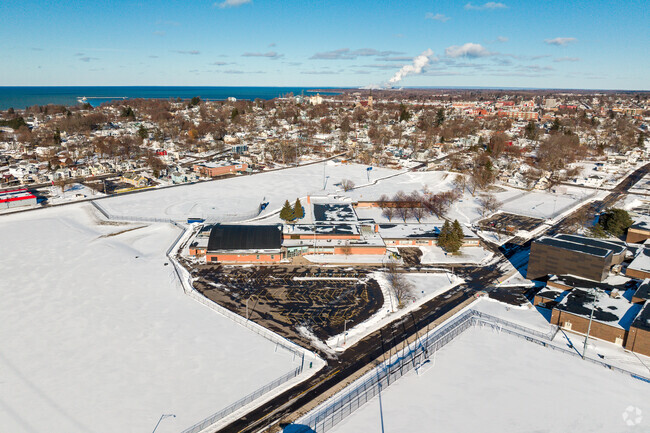 Leighton Elementary School is located in Oswego, NY.